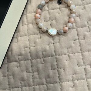 Chic Beaded Bracelet with Natural Tones